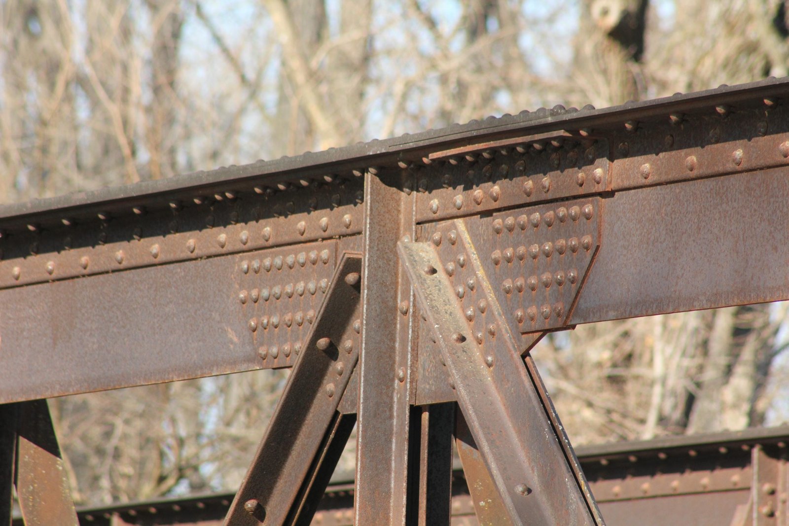 Upper connection